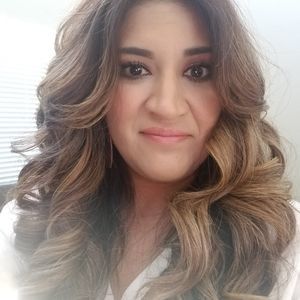 Meet your Posher, Blanca